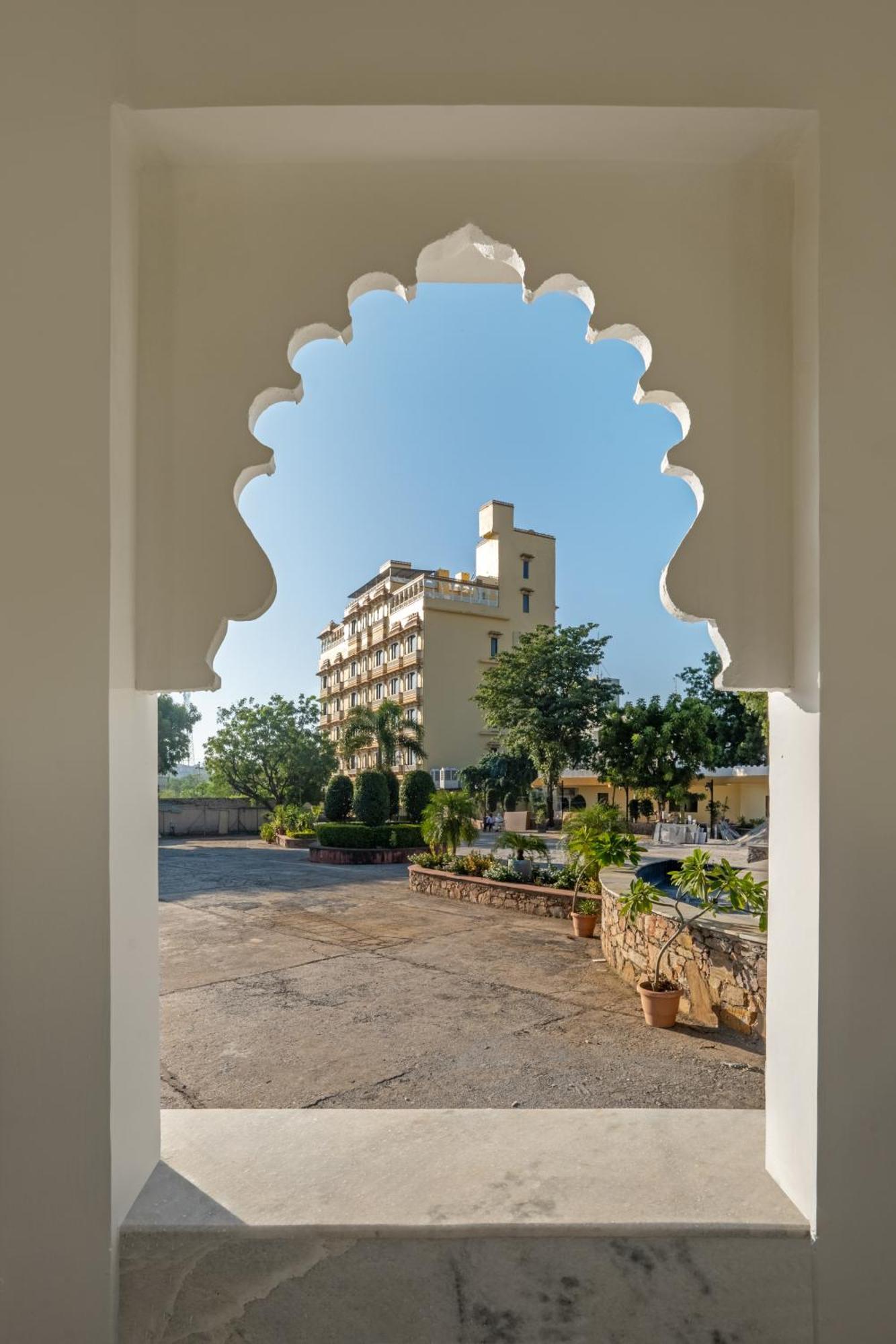 Sterling Balicha Udaipur Hotel Kültér fotó