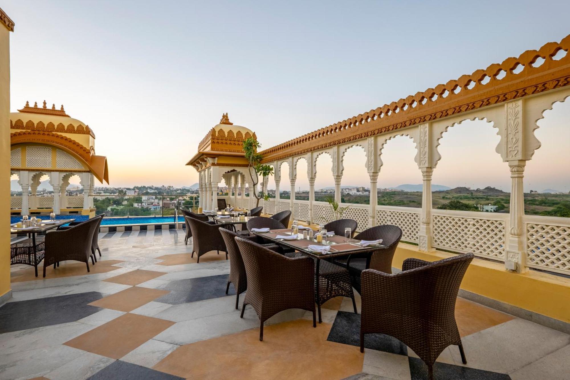 Sterling Balicha Udaipur Hotel Kültér fotó