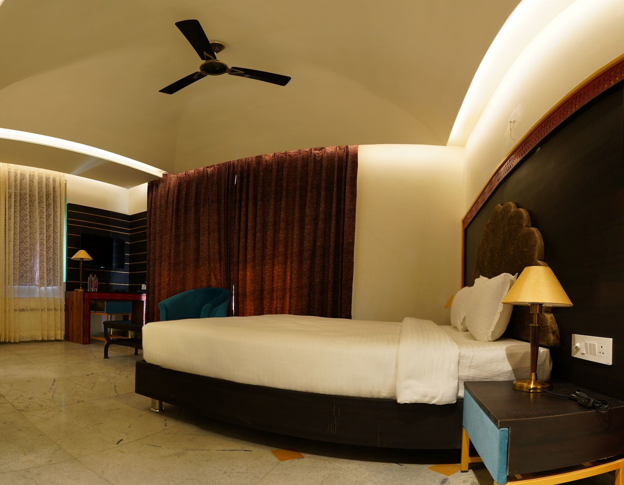 Sterling Balicha Udaipur Hotel Kültér fotó